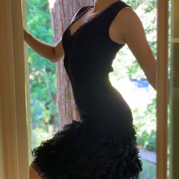 Alexander McQUEEN Ruffle Mini Dress - Picture 4 of 10